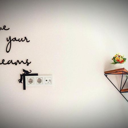 Manu Startup House Hostel Κωνσταντινούπολη Εξωτερικό φωτογραφία