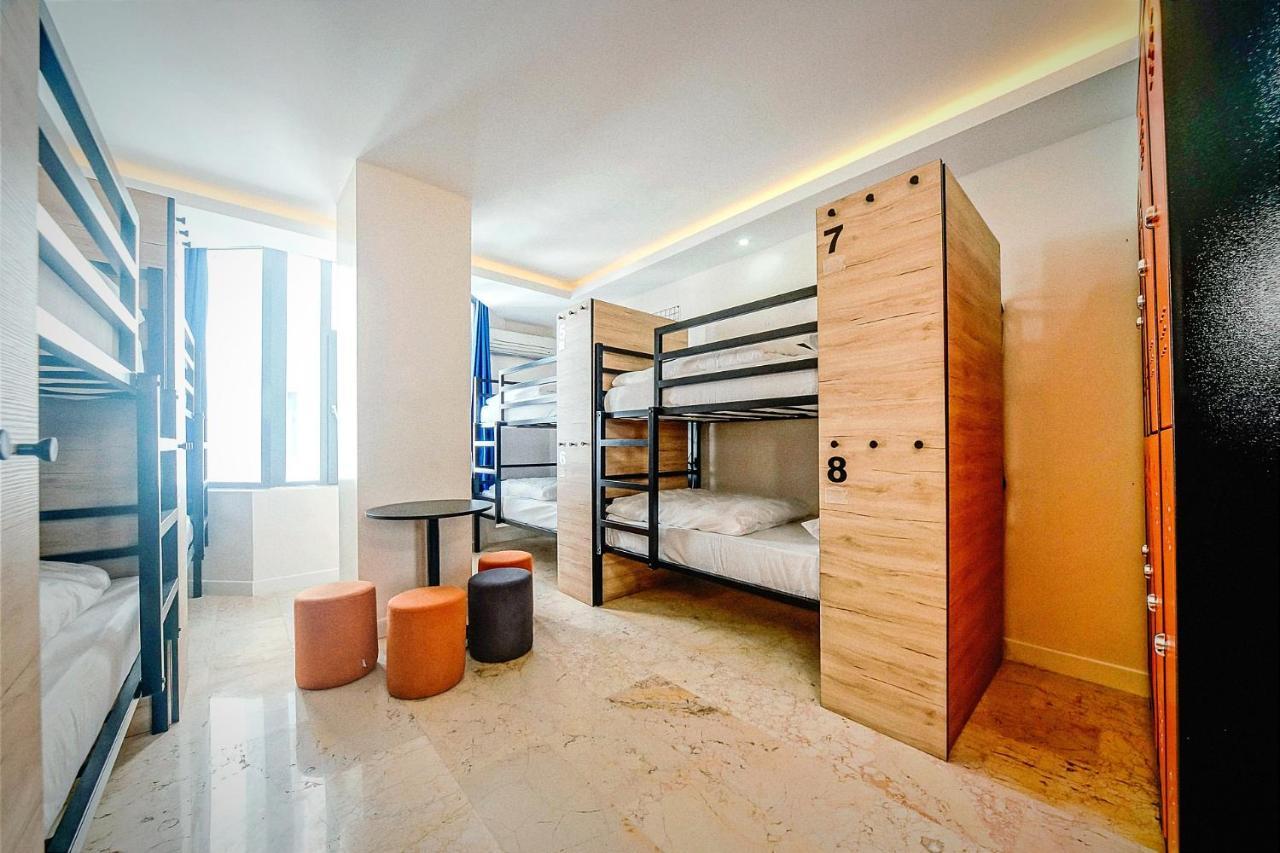 Manu Startup House Hostel Κωνσταντινούπολη Εξωτερικό φωτογραφία