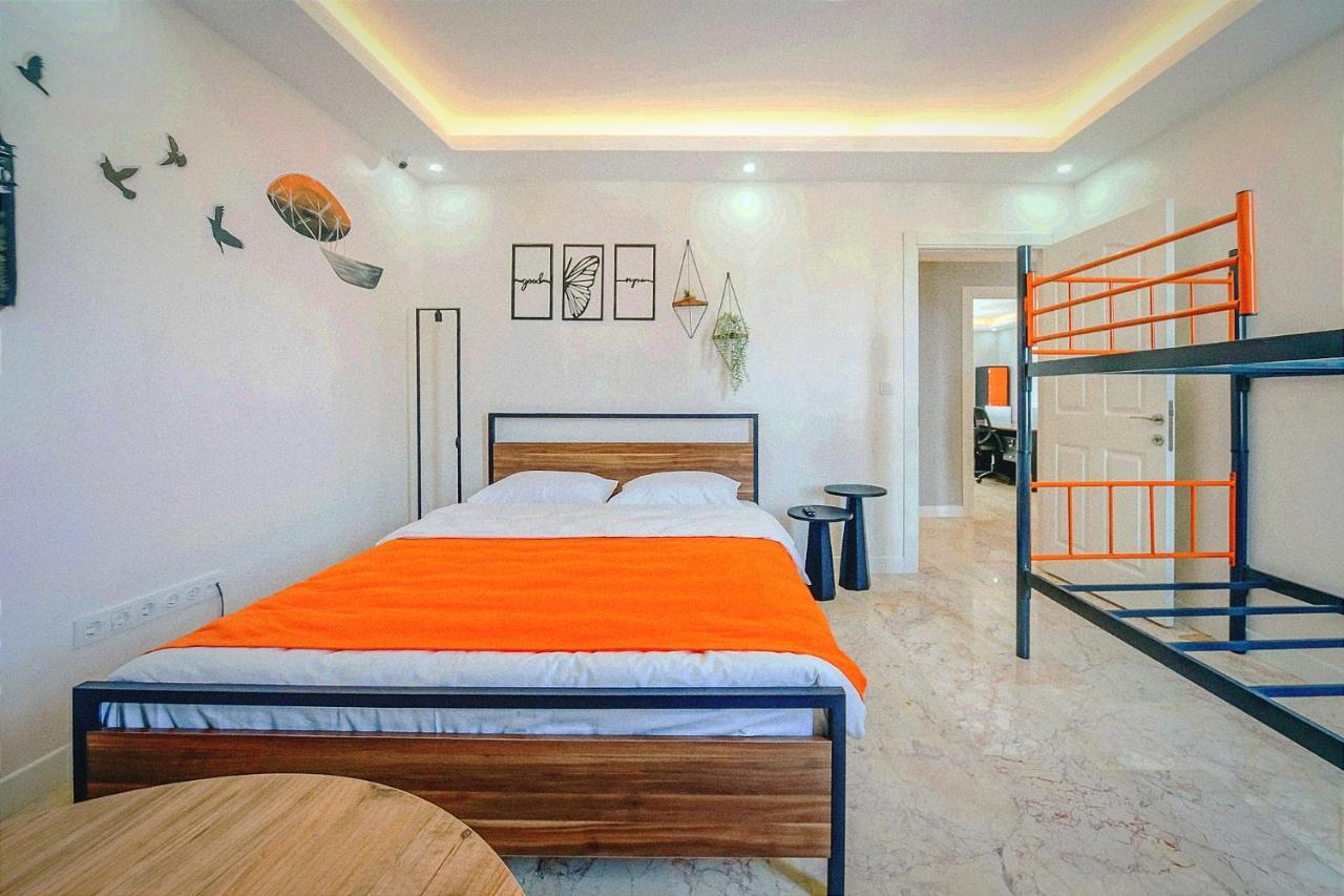Manu Startup House Hostel Κωνσταντινούπολη Εξωτερικό φωτογραφία