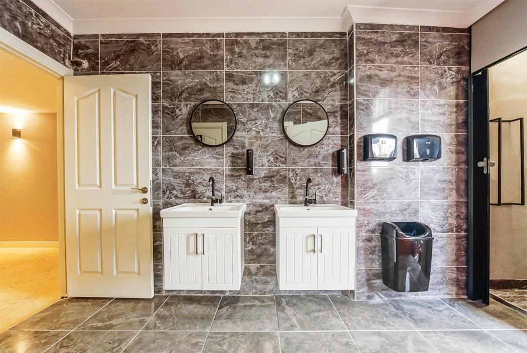 Manu Startup House Hostel Κωνσταντινούπολη Εξωτερικό φωτογραφία